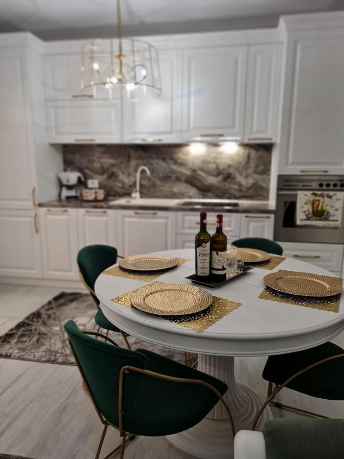 Apartament Larysse Oradea Luaran gambar